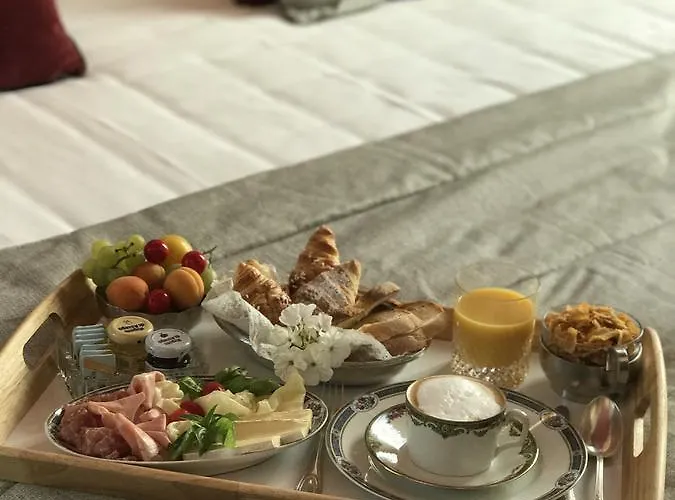 Bed & Breakfast Conti 4*